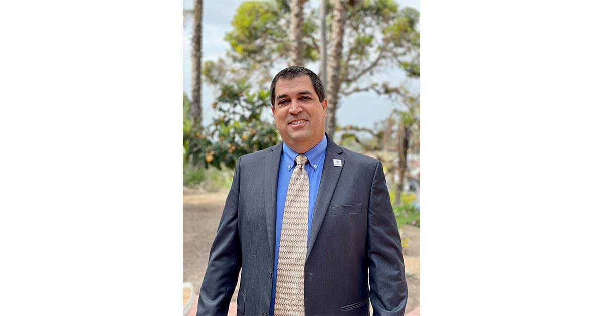 Douglas Jon Morton – CEO, San Diego Blood Bank